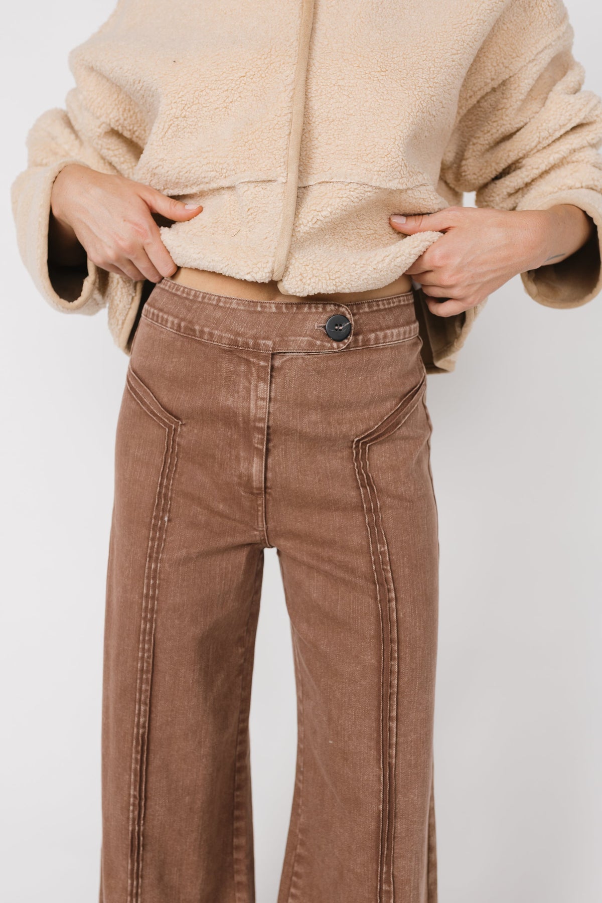 #color_brown